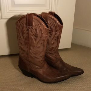 Vintage cowboy boots